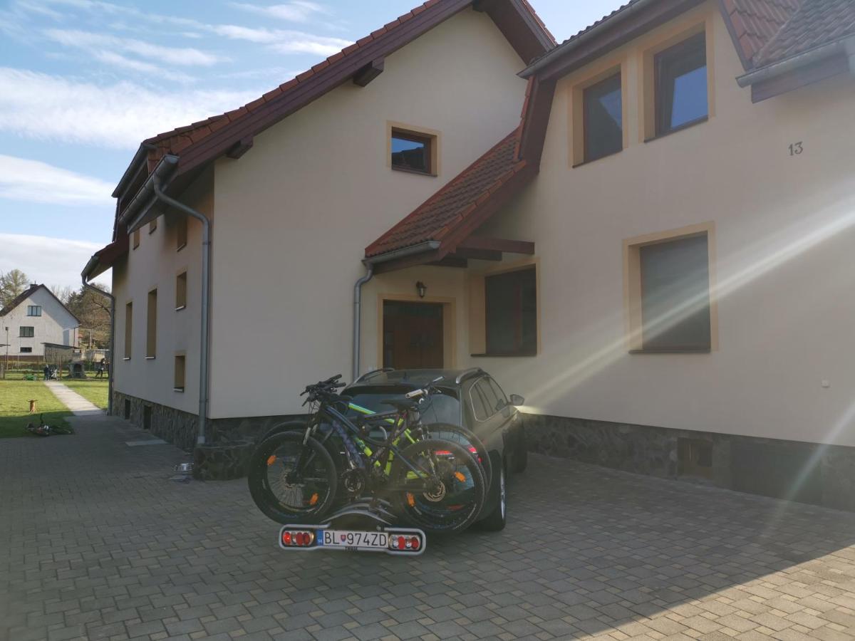 Apartmány Rajecká Dolina Rajecfürdő Kültér fotó